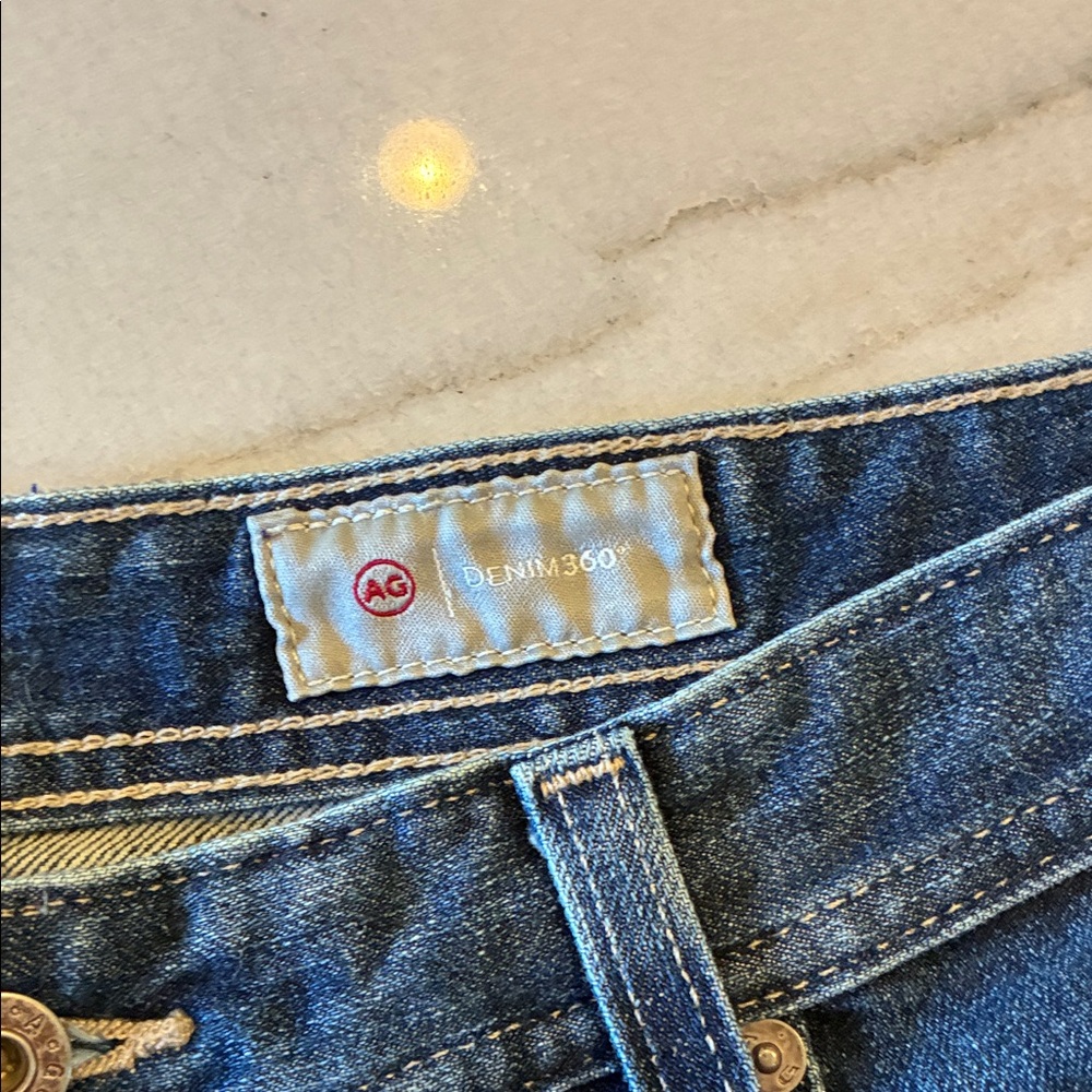 Men's AG Everett Slim Straight Blue Jeans. - Picture 6 of 8